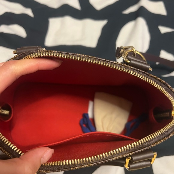 Louis Vuitton Alma BB in Damier Ebene - Picture 4 of 11